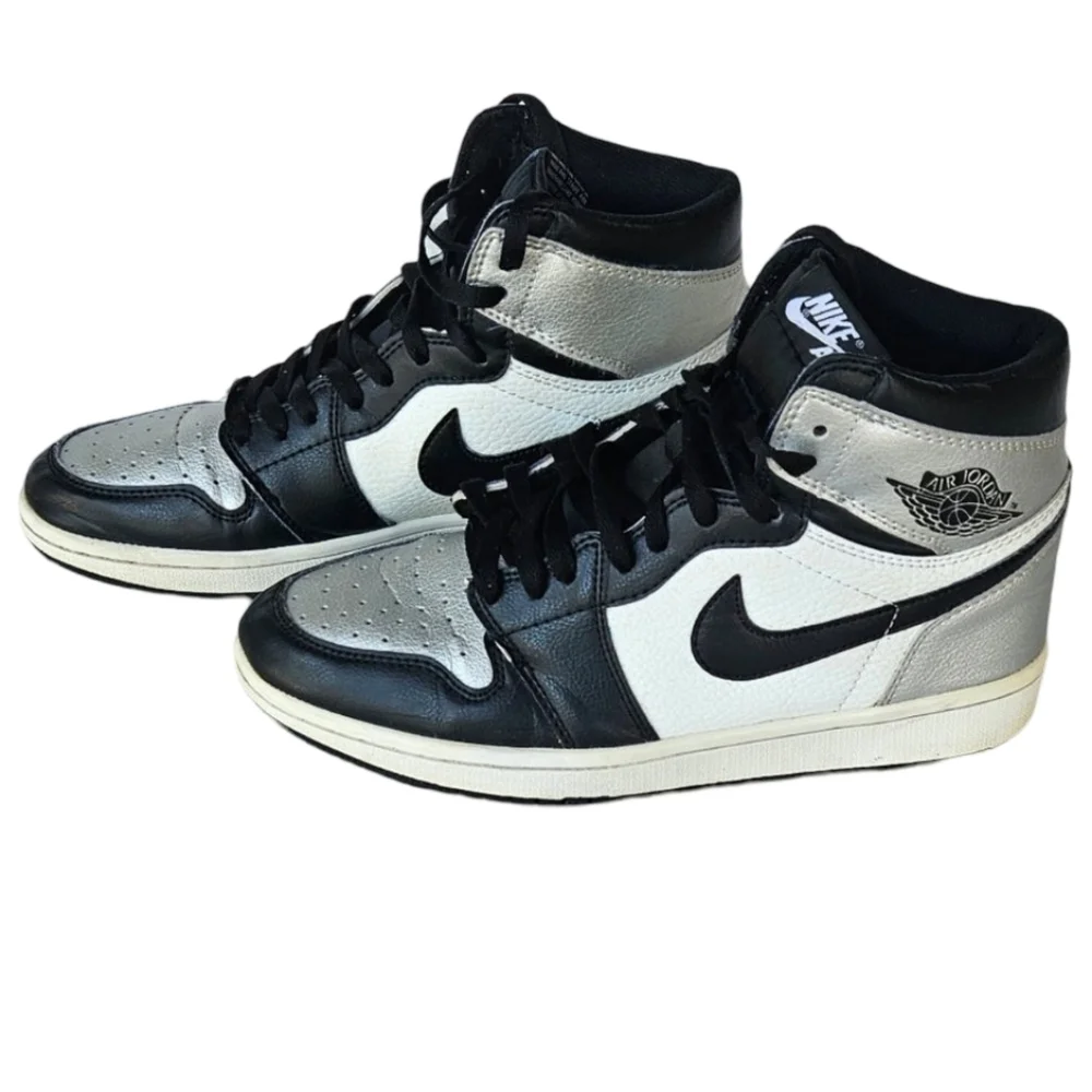 Nike‎ Air Jordan 1 High 'Silver Toe' Mens size 8